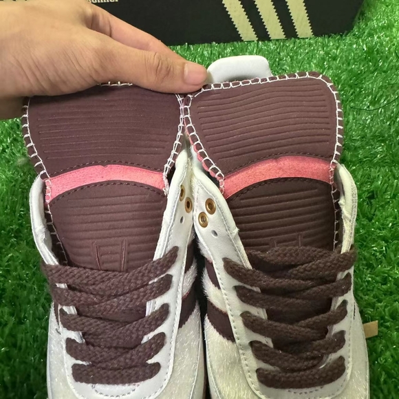 Adidas women's sports shoes - Picture 4 of 6